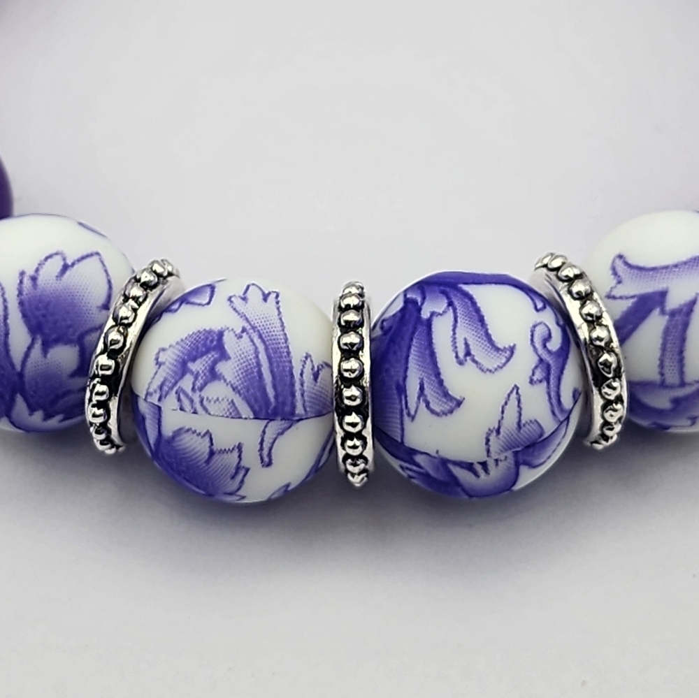 Purple silicone beaded stretch bracelet Design by FreeSpirit (Me!) - Picture 10 of 12